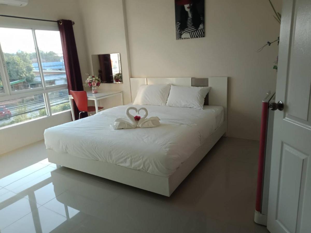 Hotel เคทู เกสเฮาส์ Chonburi Zewnętrze zdjęcie