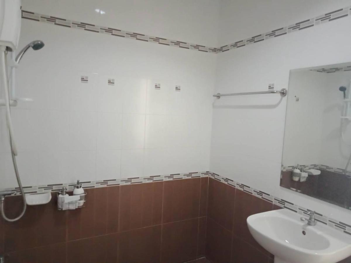 Hotel เคทู เกสเฮาส์ Chonburi Zewnętrze zdjęcie