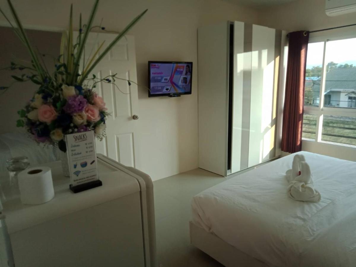 Hotel เคทู เกสเฮาส์ Chonburi Zewnętrze zdjęcie